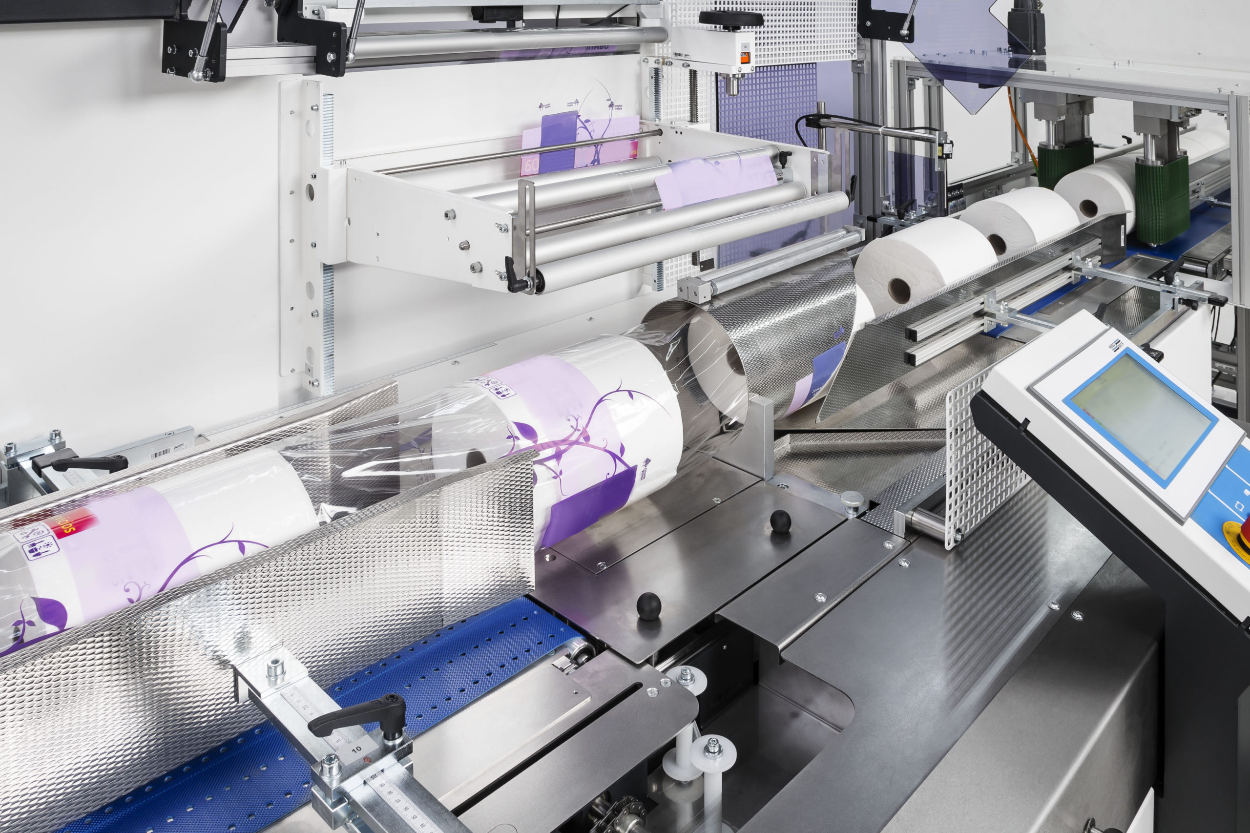 shrink-packaging solution for AFH Tissue Rolls | aboutsales.it